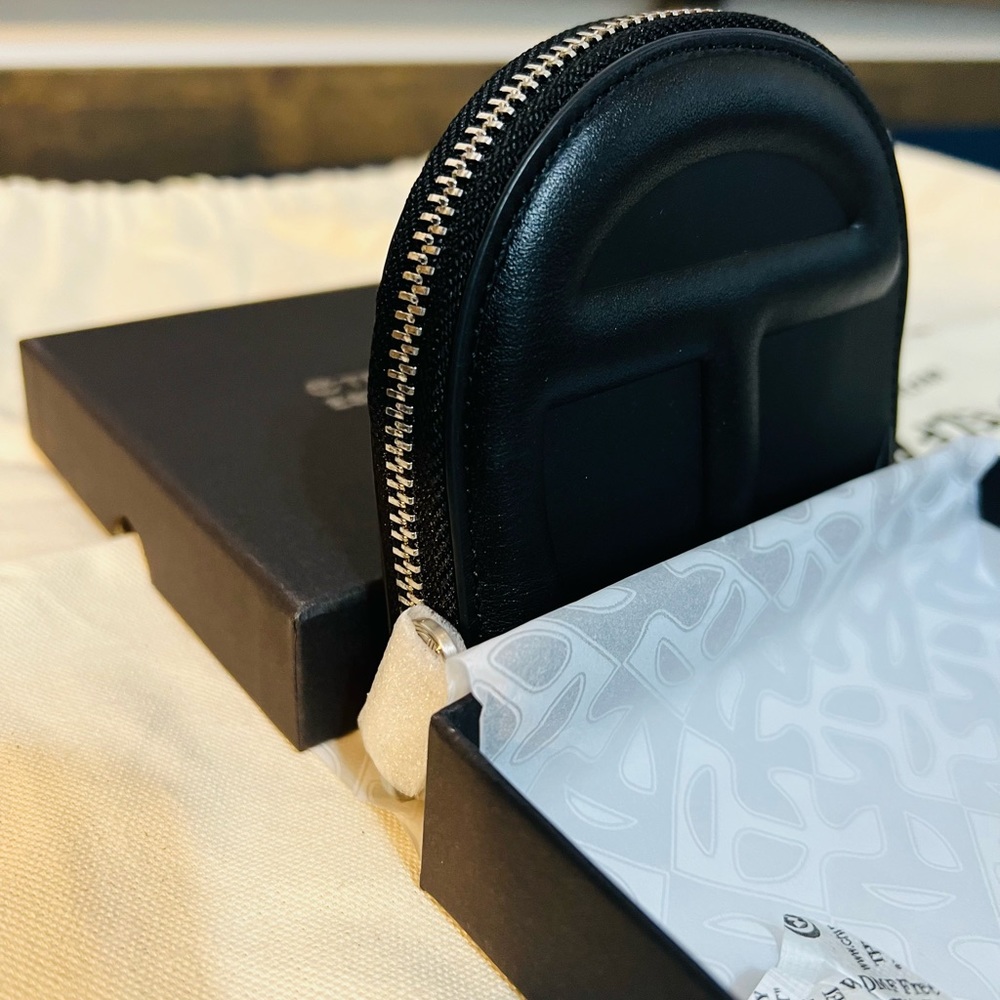 TELFAR Wallet-Black - Picture 5 of 11